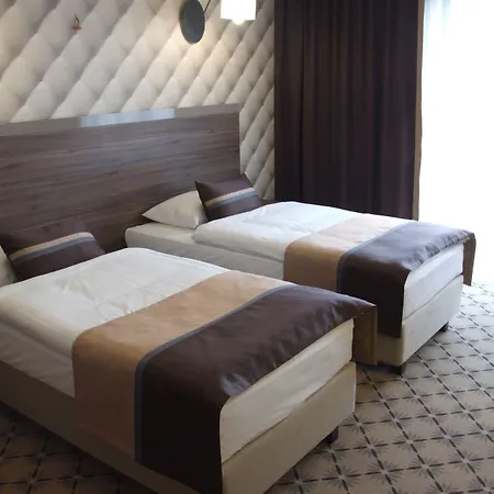 Mistral Sport Hotel Gniewino